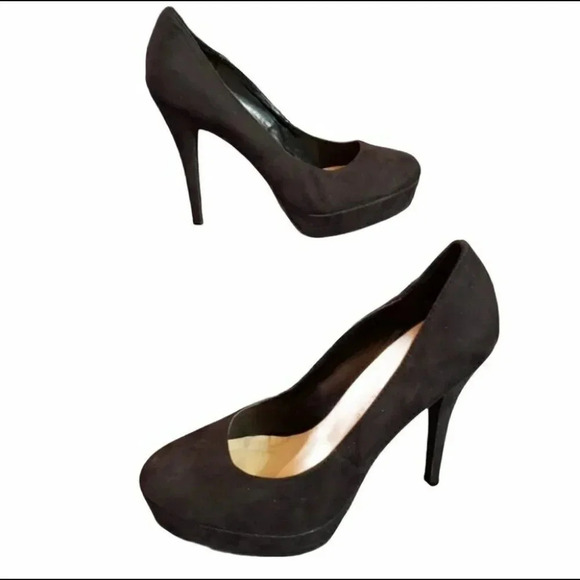 LC Johanna Black‎ 10M faux suede platform 5" heels - Picture 3 of 6
